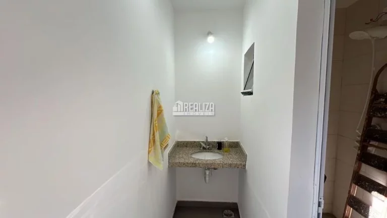 Imagem Casa à venda no bairro São Benedito em Uberaba | 3 dormitórios, suíte, churrasqueira e quintal
