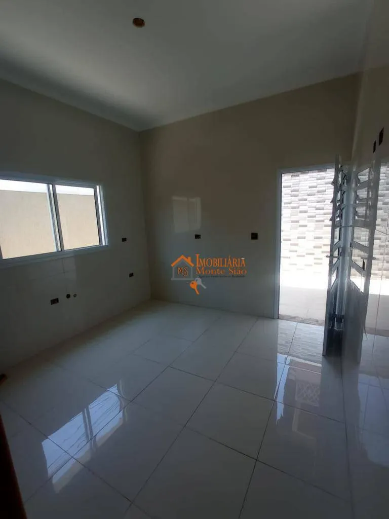 Imagem Sobrado com 3 dormitórios à venda, 125 m² por R$ 780.000,00 - Vila Milton - Guarulhos/SP