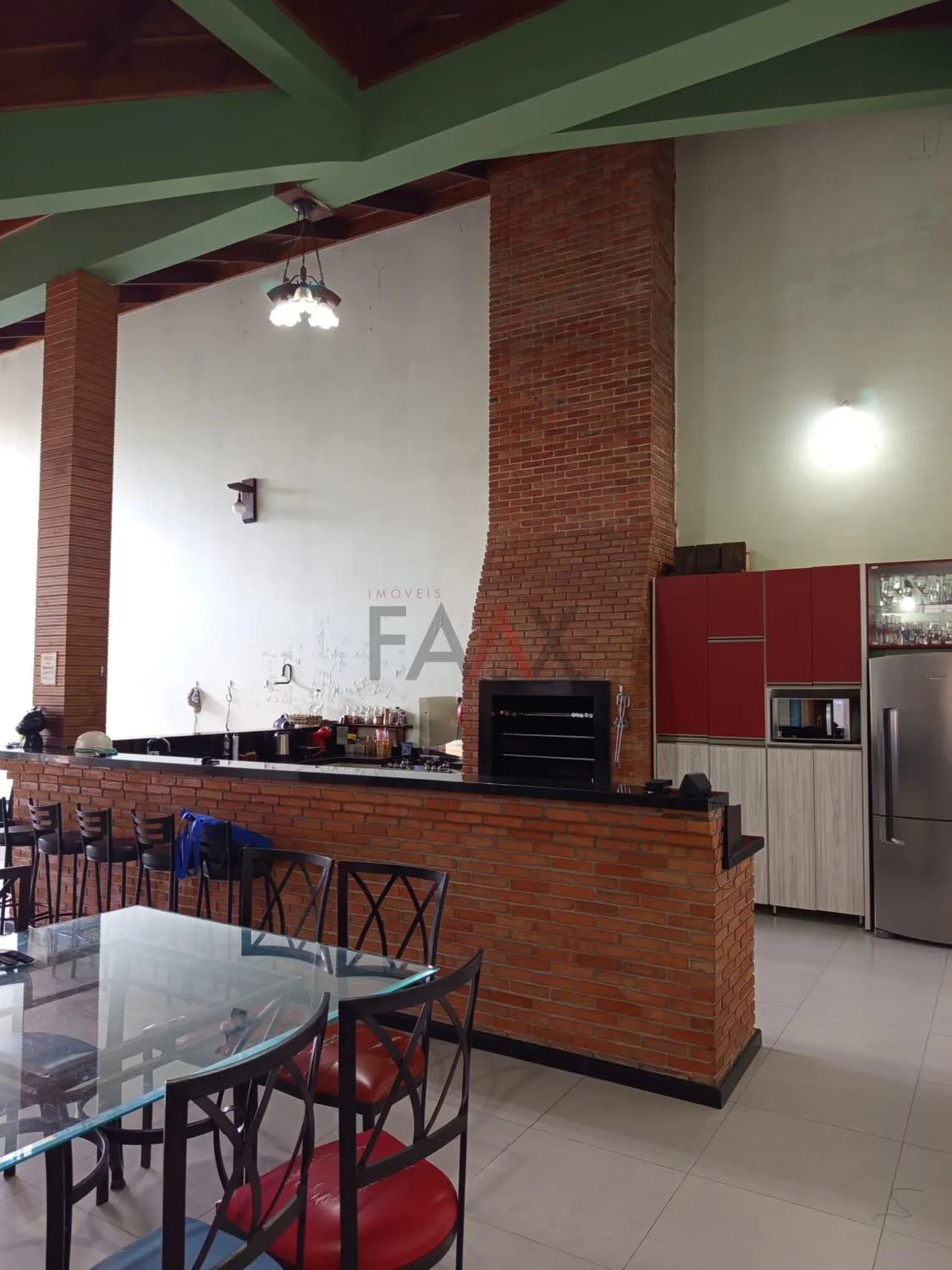 Imagem Sobrado à venda com localização privilegiada, VILA CARLI, GUARAPUAVA - PR
