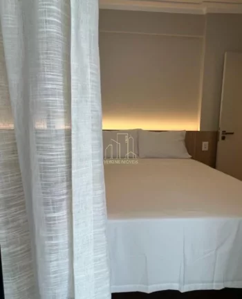 Imagem Lindo studio decorado em frete a praia varanda gourmet a venda na Barra