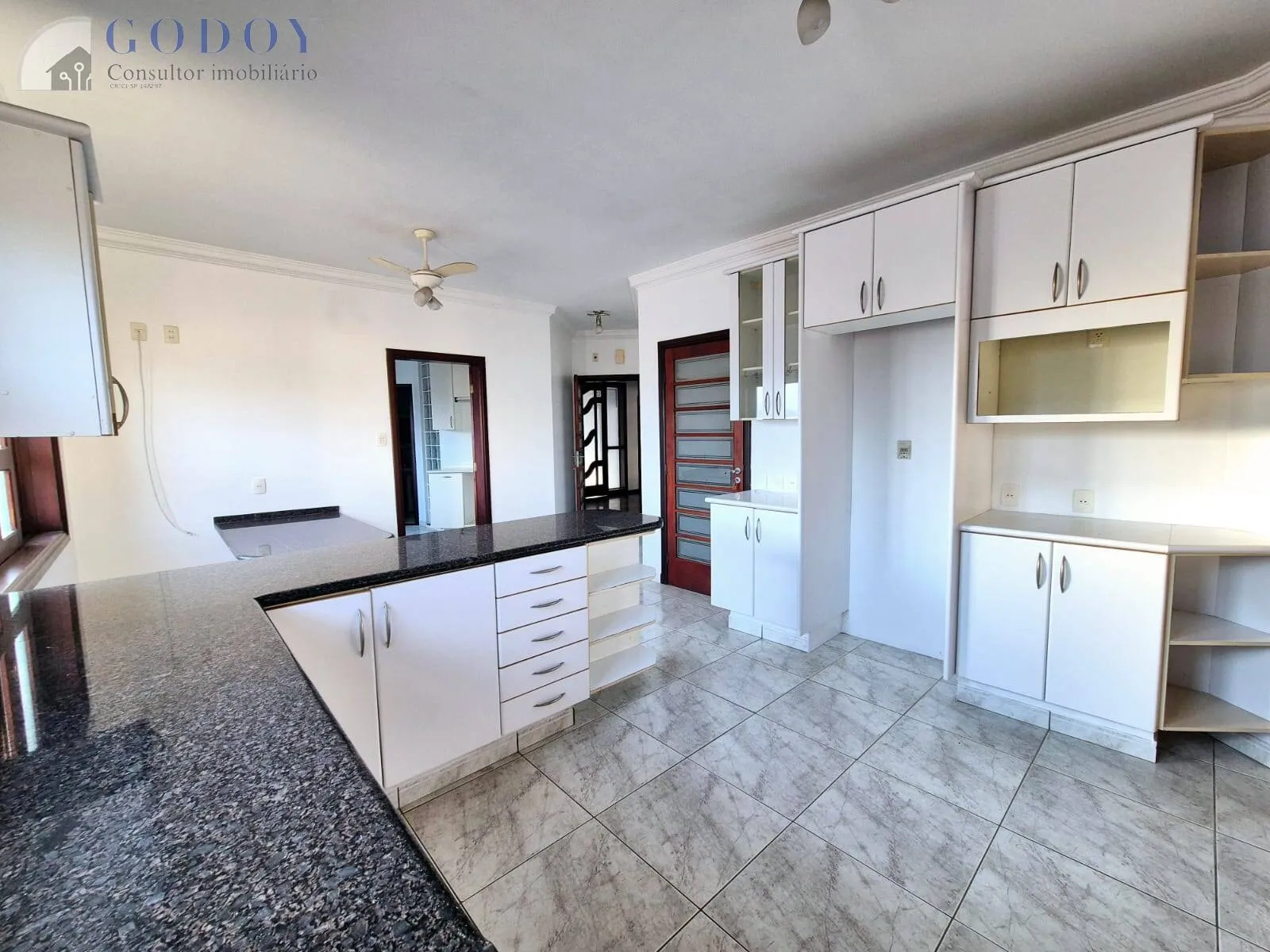 Imagem Casa Térrea de Alto Padrão no Condomínio Village Paineira