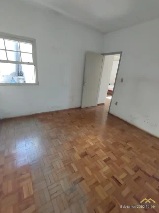 Imagem Casa térrea de 03 dormitórios com amplo quintal por R$600.000,00 - Vila Progresso - Jundiaí/SP