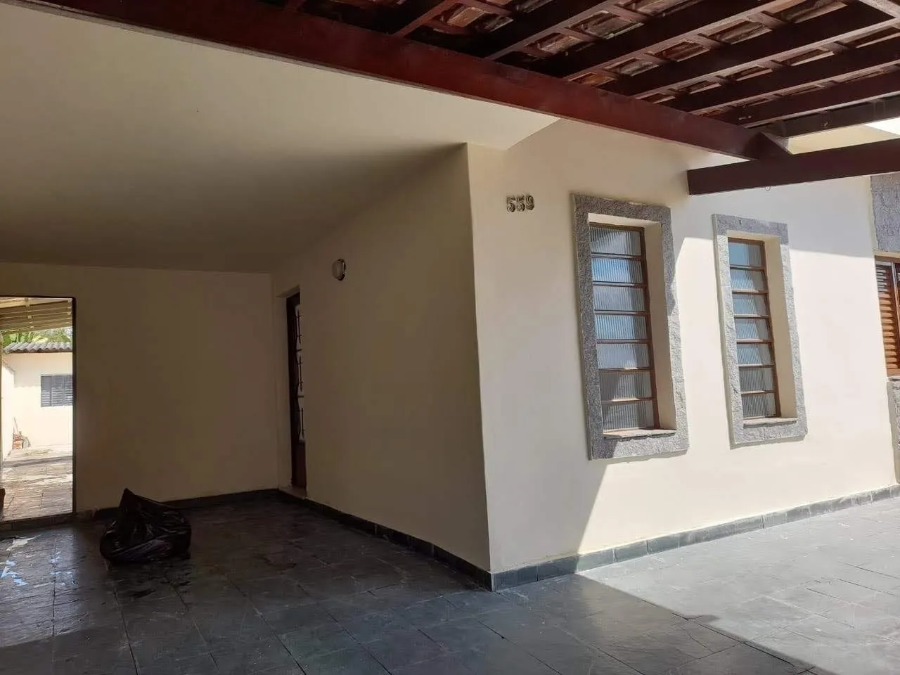 Foto do imóvel Casa à venda 3 Quartos, 1 Suite, 3 Vagas, 279M², Vila Rica, Pindamonhangaba - SP