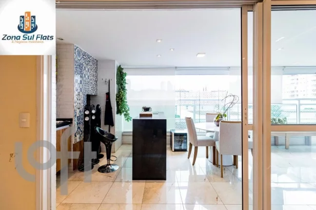 Imagem Apartamento á Venda Em Santo Amaro Com 2 Suítes e 2 Vagas - Varanda Gourmet