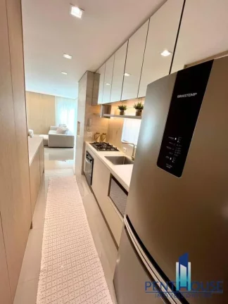 Imagem Apartamento Zona Central para Venda em Balneário Camboriú, CENTRO, 3 dormitórios, 3 suítes, 4 banheiros, 2 vagas