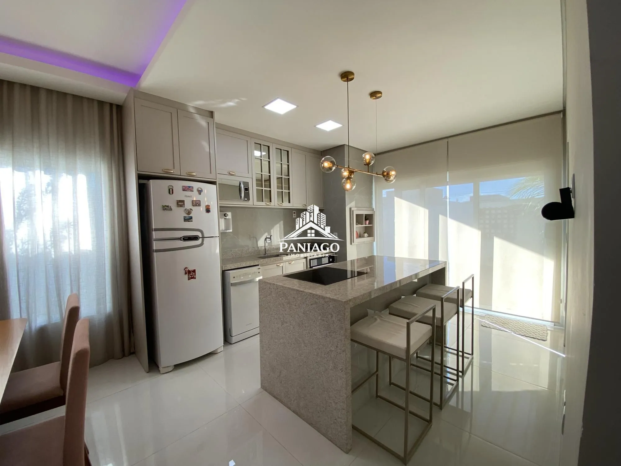 Imagem Casa porteira fechada, 3 quartos e energia solar Primor das Torres Cuiabá - MT