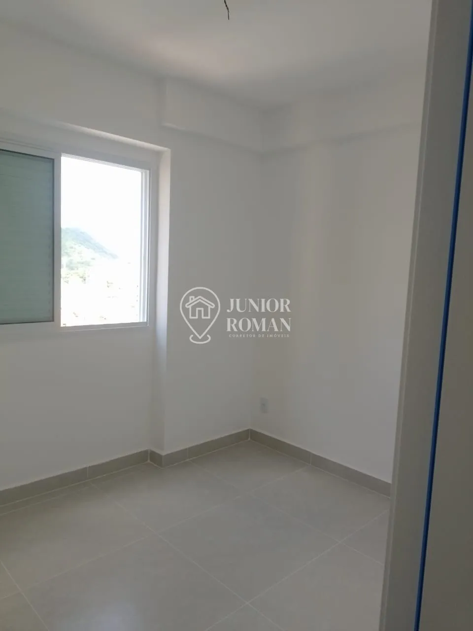 Imagem APTO 3 DORM l SUITE l VARANDA l 100M DA PRAIA l - GUARUJA / SP