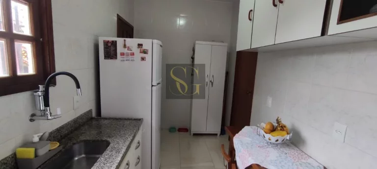 Imagem Casa para Venda em Teresópolis, Albuquerque, 2 dormitórios, 1 suíte, 2 banheiros, 2 vagas
