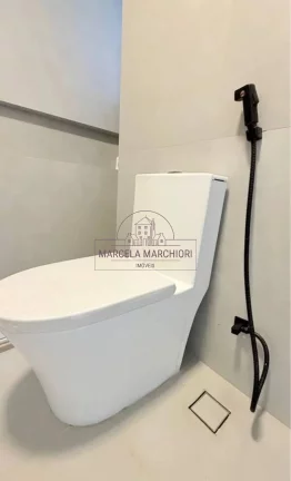 Imagem Ap 3 quartos, suite, sol da manhã, todo reformado, Centro V.V.