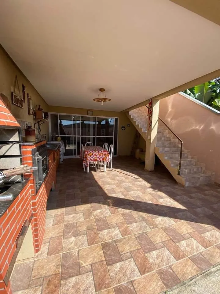 Imagem Casa à venda 2 Quartos, 1 Suite, 2 Vagas, 175M², Residencial e Comercial Cidade Jardim, Pindamonhangaba - SP