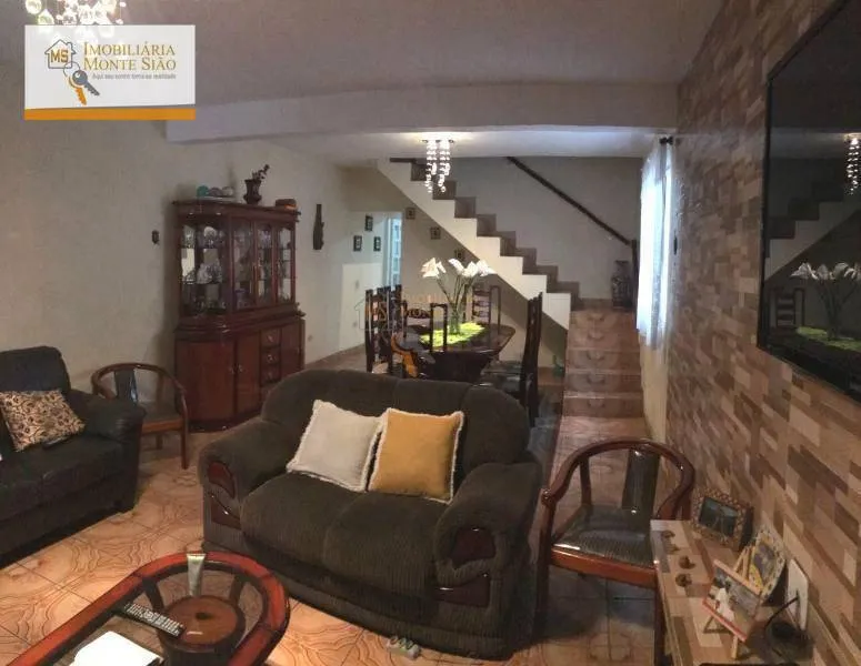 Imagem Sobrado com 3 dormitórios à venda, 262 m² por R$ 873.000,00 - Jardim Bela Vista - Guarulhos/SP