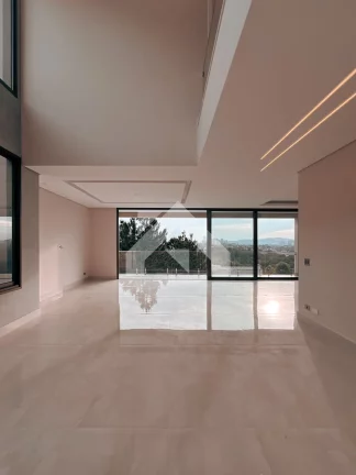 Imagem Casa de Condomínio em Residencial Tambore - Barueri