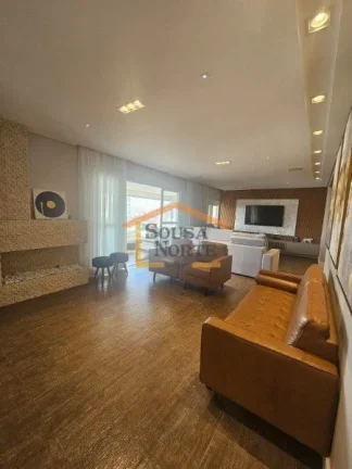 Imagem Apartamento 200m², 3 dormitórios, sendo 3 suites, sendo a master com closet e banheira, além de s...