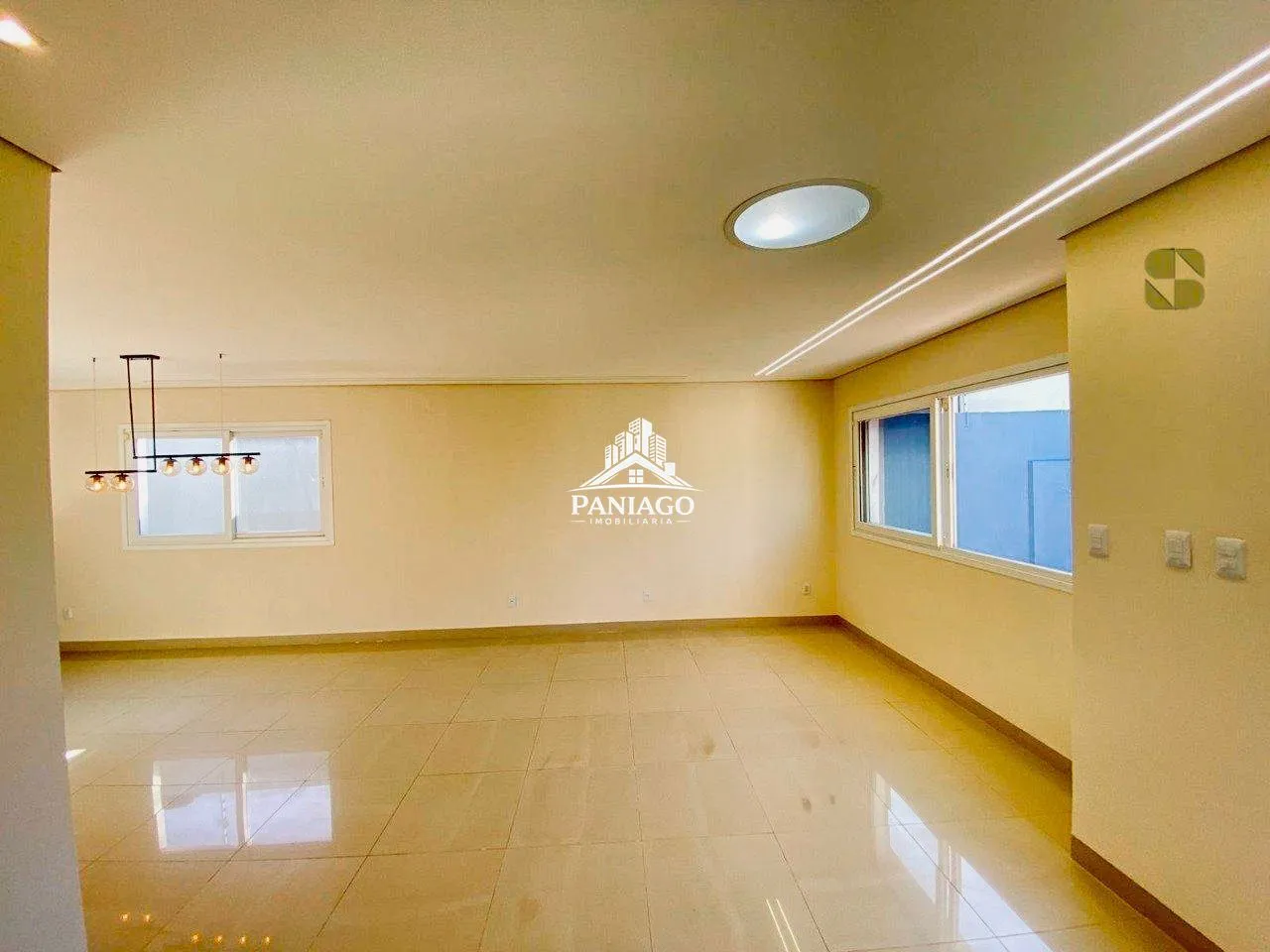 Imagem Linda Casa Térrea no Bairro Boa Esperança