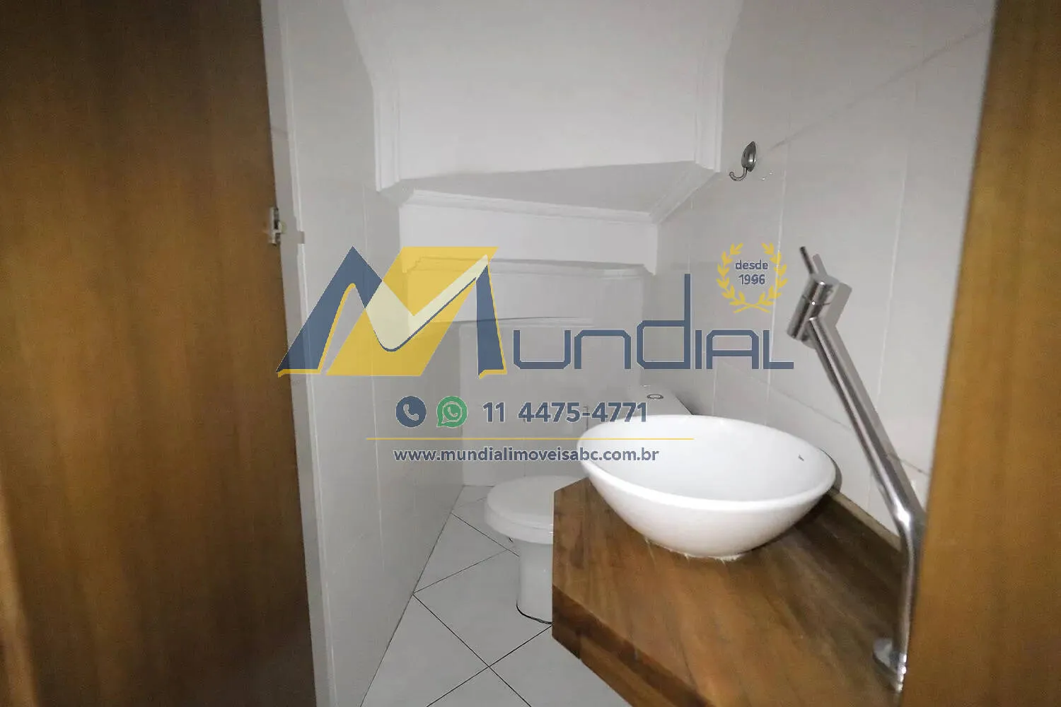 Imagem CASA À VENDA COM 115 M², 3 DORMITÓRIOS E 2 VAGAS - JARDIM EUROPA