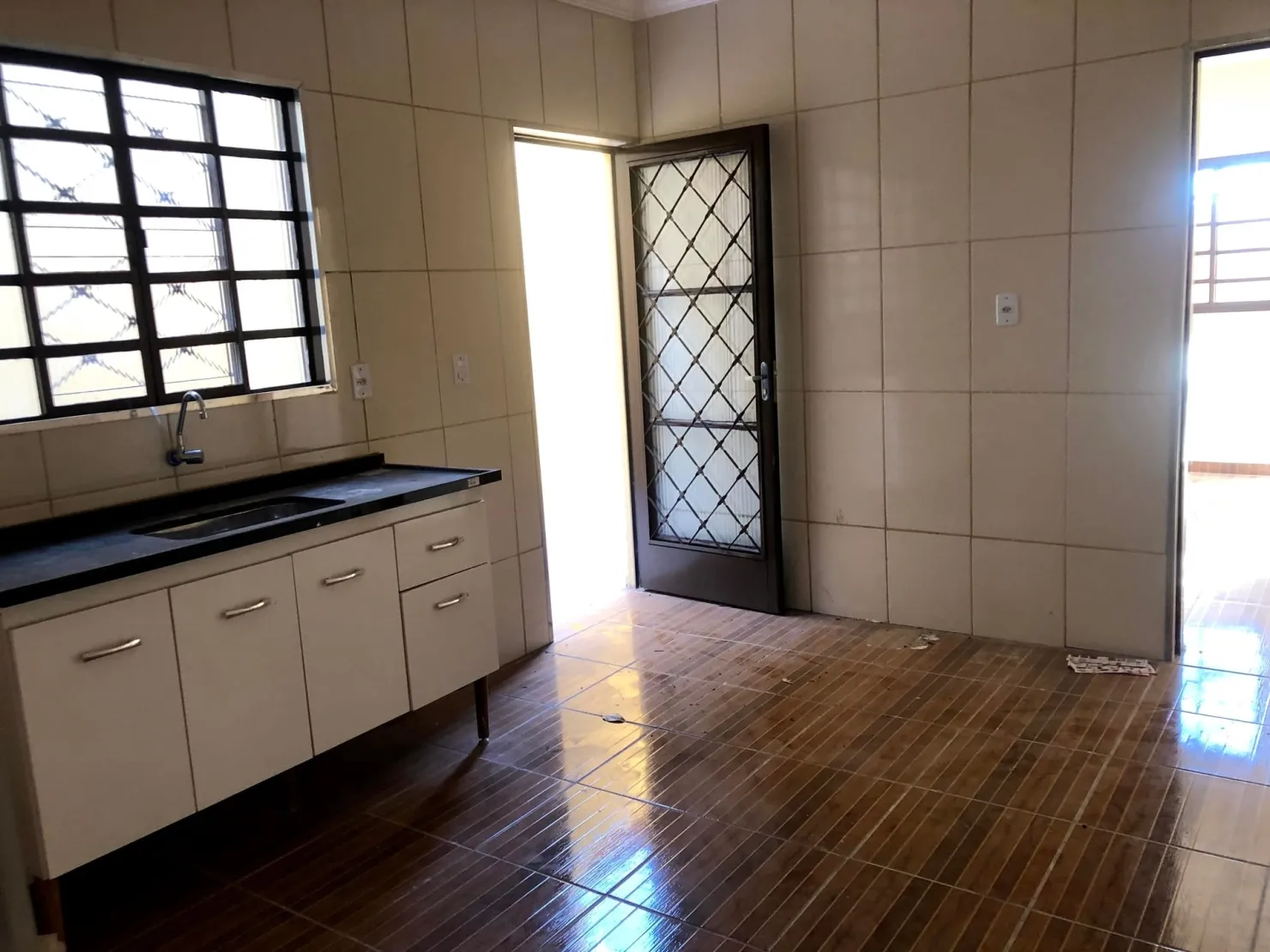 Imagem Casa à venda 3 Quartos, 1 Suite, 1 Vaga, 125M², Jardim Mariana, Pindamonhangaba - SP