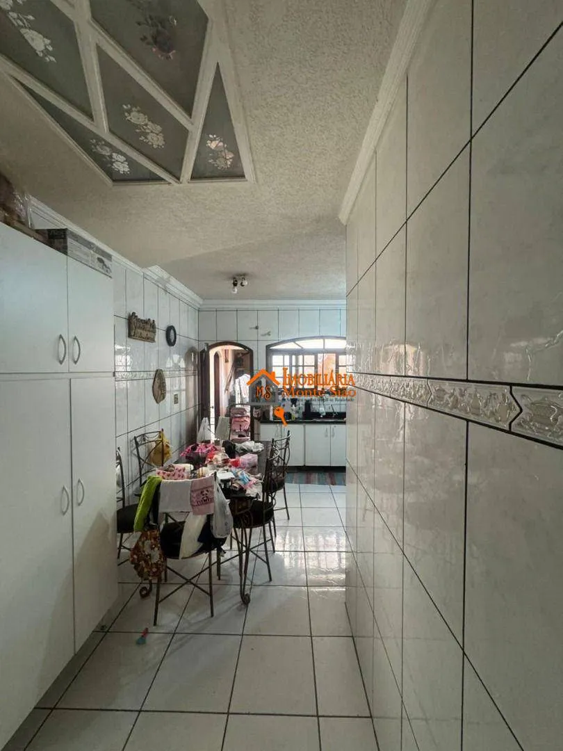 Imagem Casa com 3 dormitórios à venda, 270 m² por R$ 720.000,00 - Jardim Jovaia - Guarulhos/SP