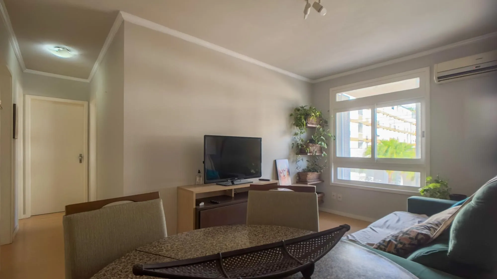 Imagem Apartamento-02-Dormitorios-Cidade-Baixa
