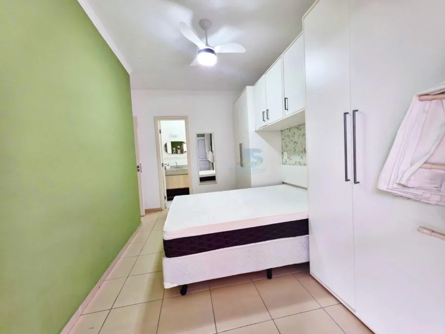 Imagem A VENDA SOFISTICAÇÃO E CONFORTO FRENTE AO MAR COM 90m² | 2 Dormitórios | 2 VAGAS DE GARAGEM COBERTAS + VARANDA GOURMET EQUIPADA.