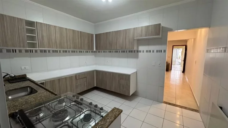 Imagem CASA COM 106.58 m² - FORTE - PRAIA GRANDE SP