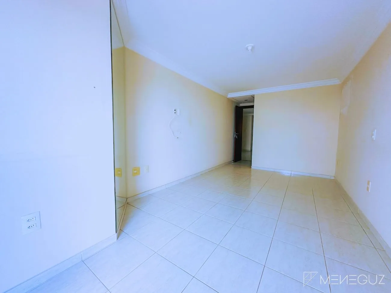 Imagem Apartamento de alto padrão a venda de frente para o mar com 4 Suítes na Deslumbrante Praia do Morro, em Guarapari