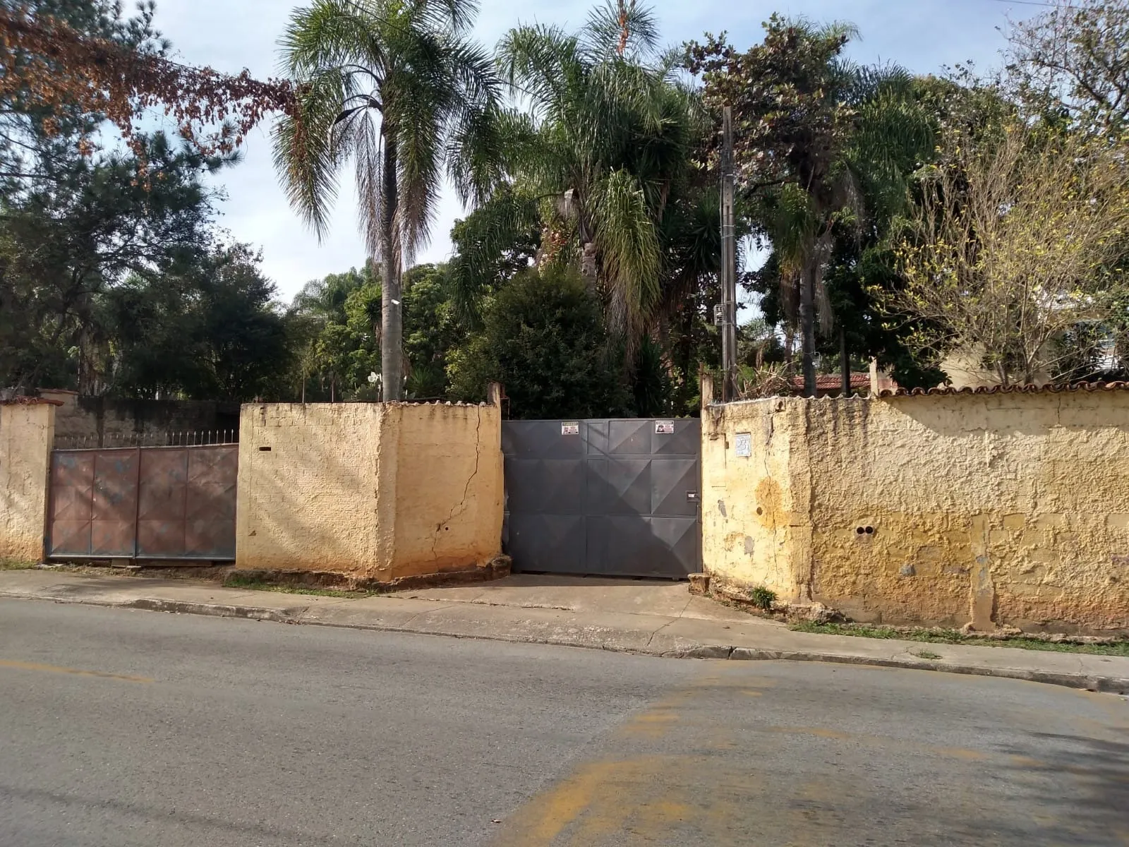 Imagem Chácara com 4 dormitórios à venda, 2200 m² - Vila Helena - Sorocaba/SP
