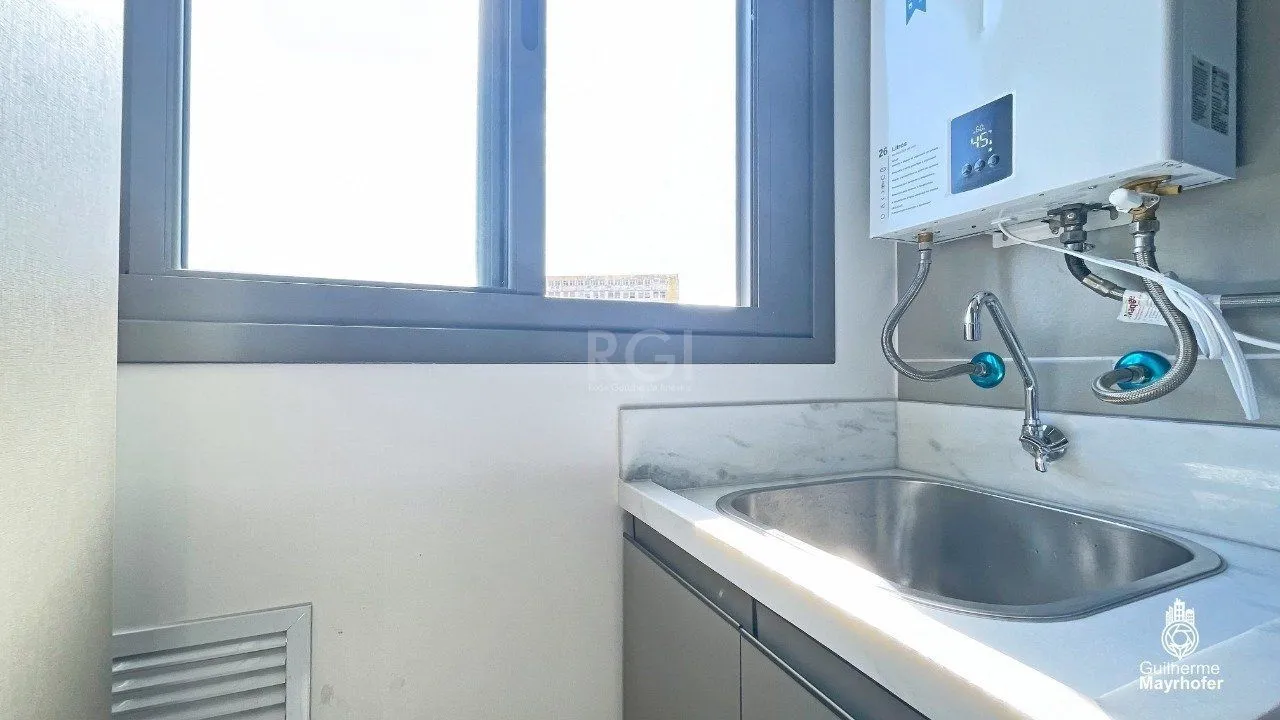 Imagem Apartamento para Venda - 75.12m², 3 dormitórios, 1 suite, 1 vaga - Farroupilha