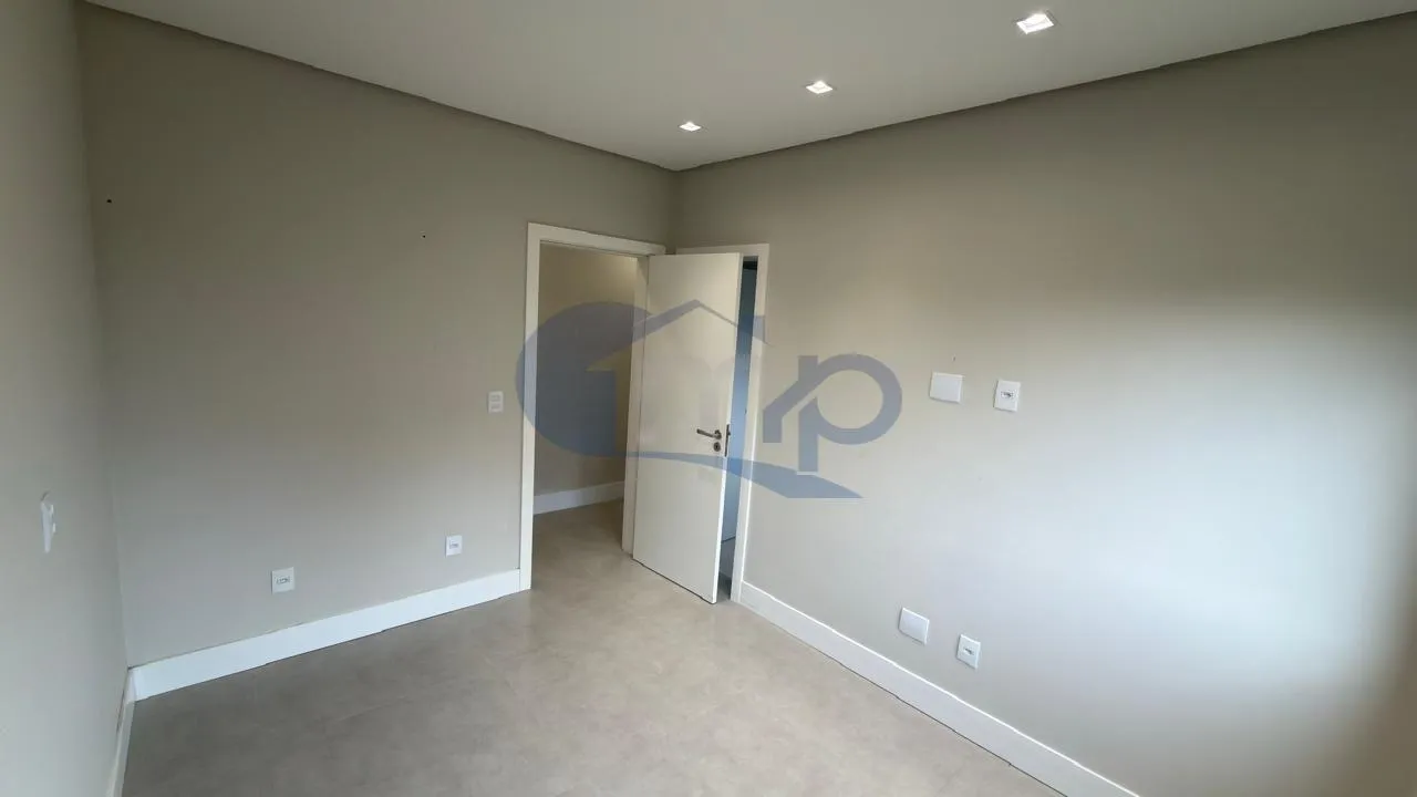 Imagem Casa a venda com 3 suites no Engenho Velho em Torres/RS