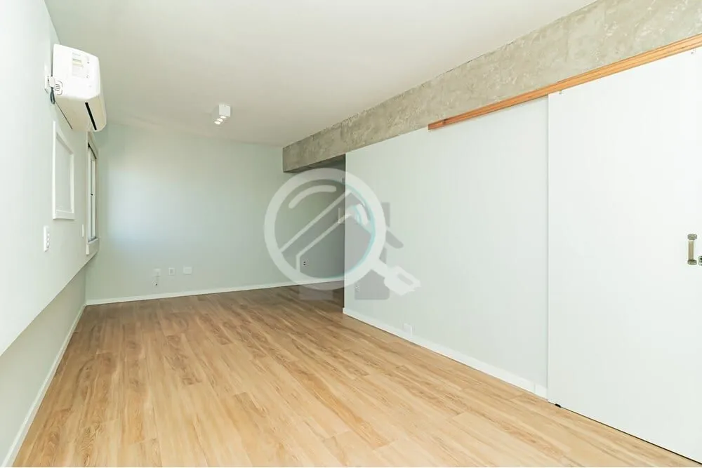 Imagem Oportunidade imperdível! Apartamento studio recém-reformado por arquiteto, pronto para morar. Loca...