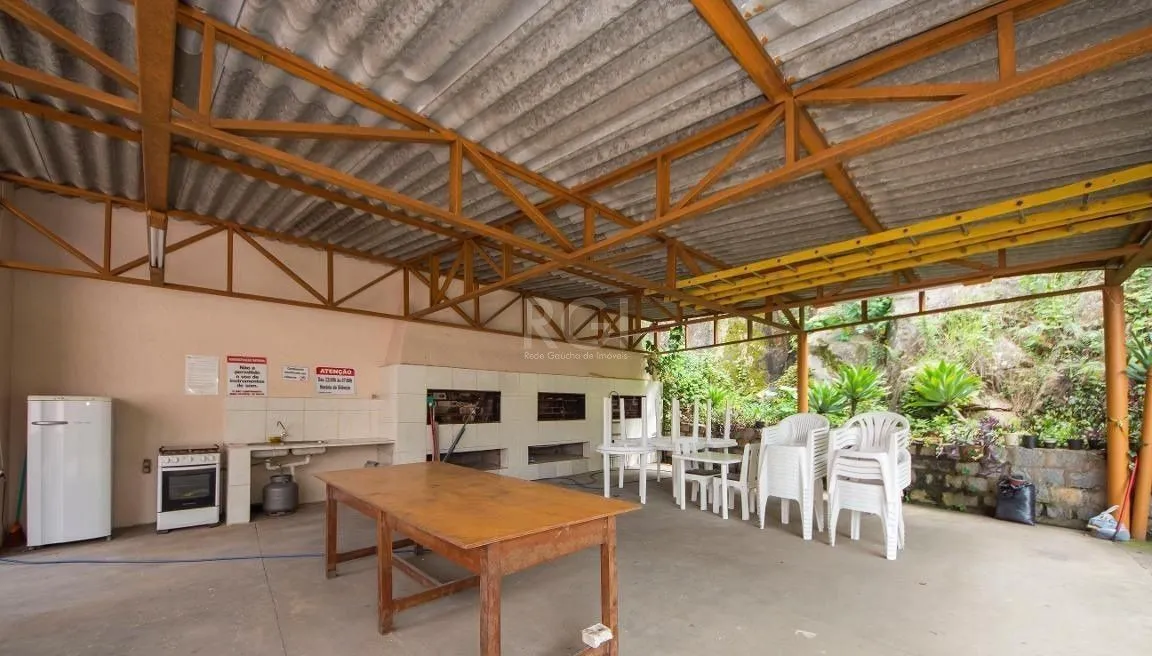 Imagem Apartamento para Venda - 60m², 2 dormitórios, 1 vaga - Rio Branco