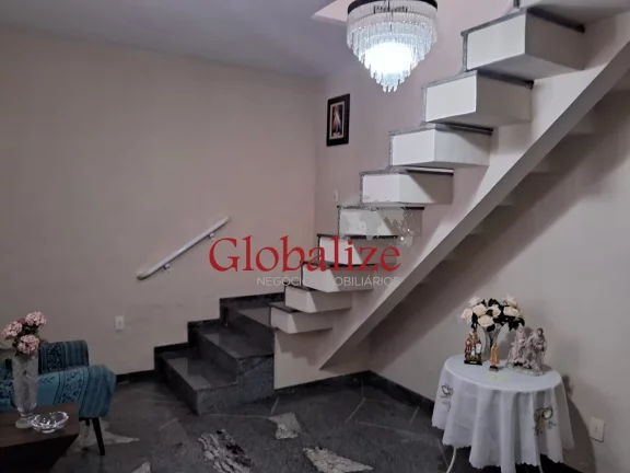 Imagem Lindo sobrado espaçoso em Santos no Saboó (Chico de Paula) por apenas R$ 480.000,00