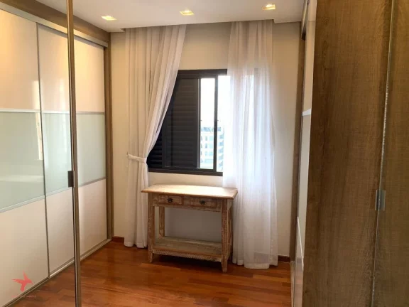 Imagem Oportunidade única: Cobertura à venda em Pinheiros, São Paulo-SP, com 2 quartos, 1 suíte, 1 sala, 4 banheiros, 2 vagas e 190m.