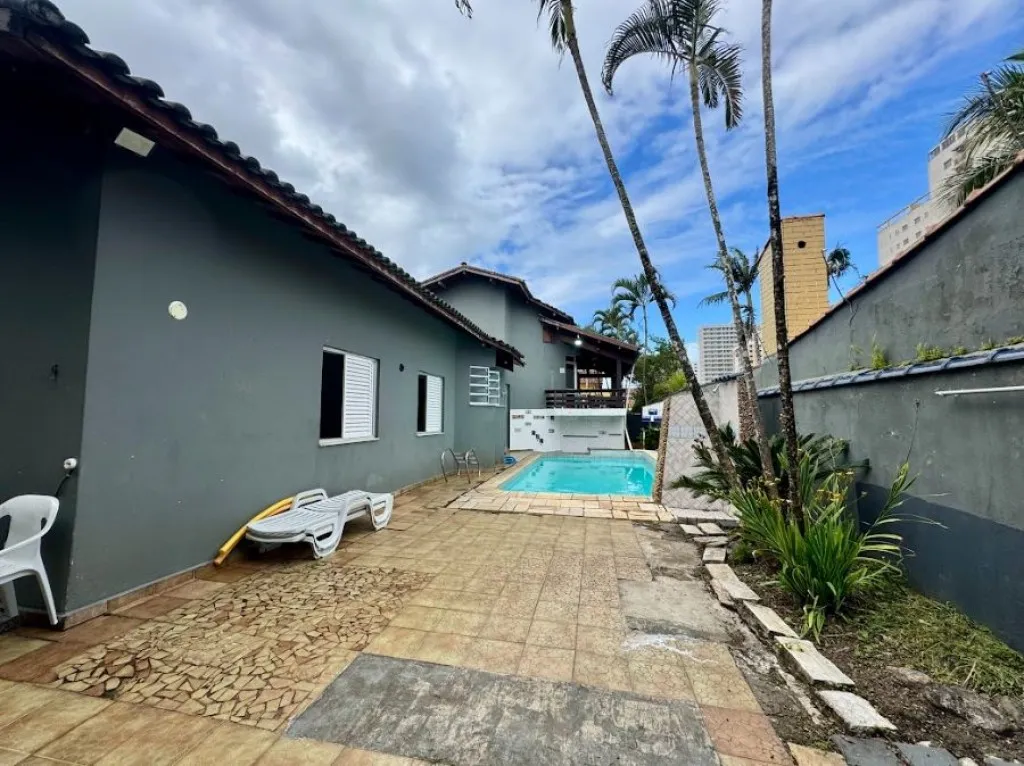 Imagem CASA COM 360,00 m² - FLÓRIDA - PRAIA GRANDE SP