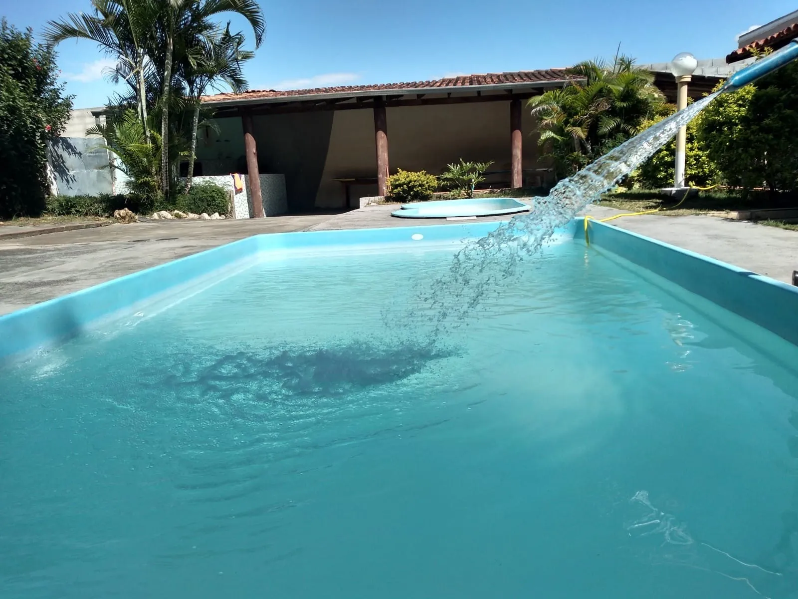 Imagem Chácara com 4 dormitórios à venda, 2200 m² - Vila Helena - Sorocaba/SP