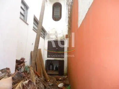 Imagem Casa para Venda - 330m², 4 dormitórios, 2 vagas - Glória