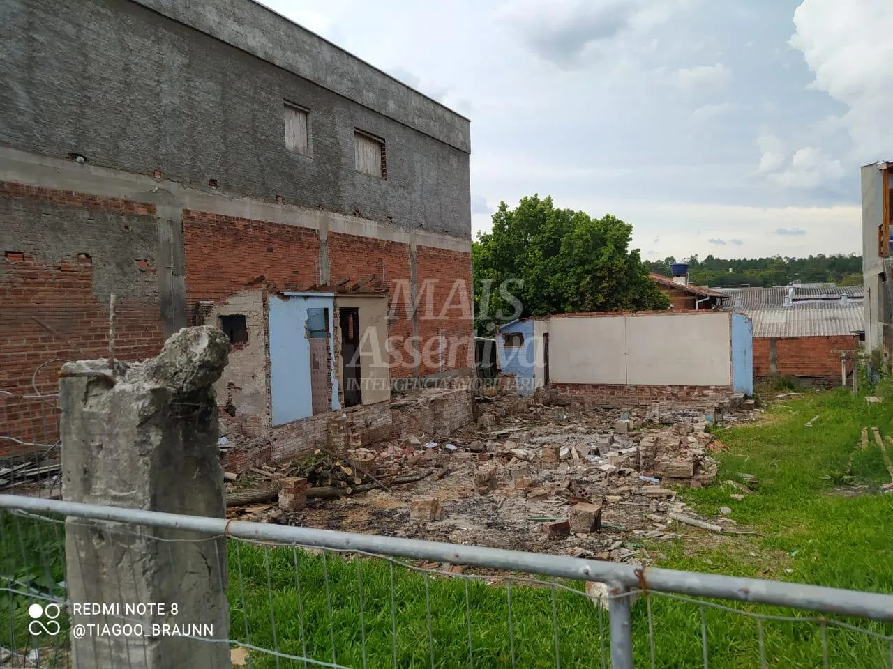 Imagem Terreno para venda, localizado no bairro Ipiranga em Campo Bom/RS. 
Terreno de 11,5 x 30,00 metros (...
