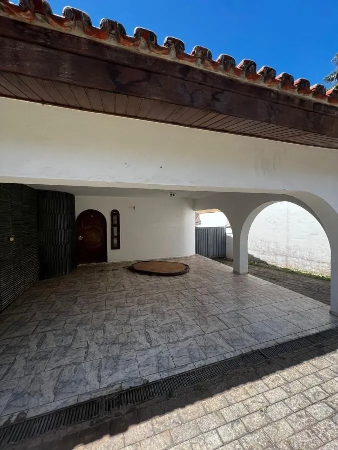 Imagem Casa Luxuosa no Condomínio Village D'Avignon - 620 m² de Terreno e 320 m² de Construção