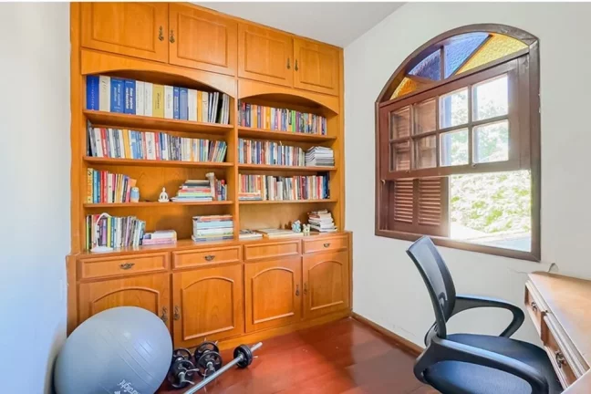 Imagem Casa para venda no bairro Parque dos Maias em Porto Alegre