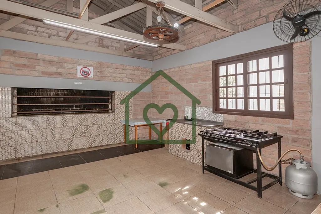 Imagem Bem-vindo ao seu novo lar no coração de Cavalhada, Porto Alegre! Este encantador apartamento de 46...