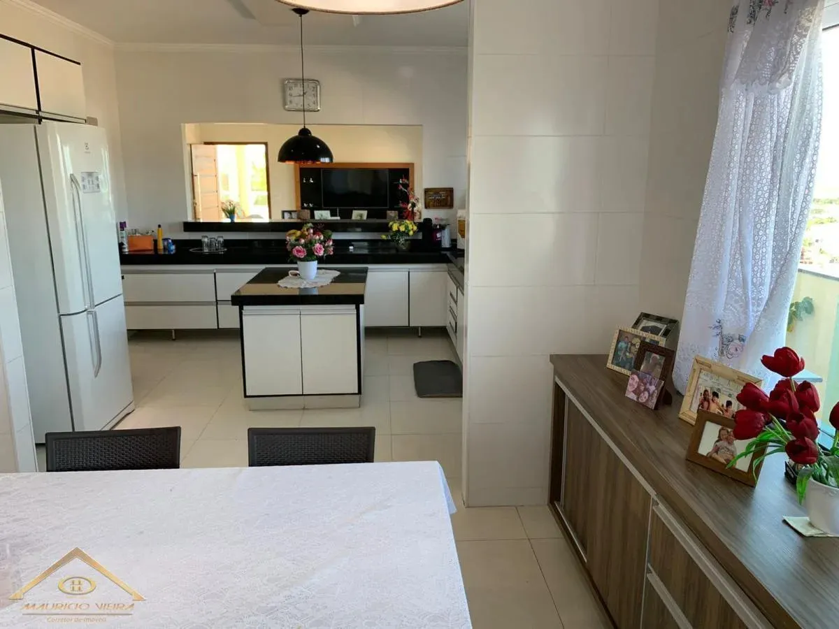 Imagem Casa em Condomínio para Venda em Cabo Frio / RJ no bairro Dunas do Peró