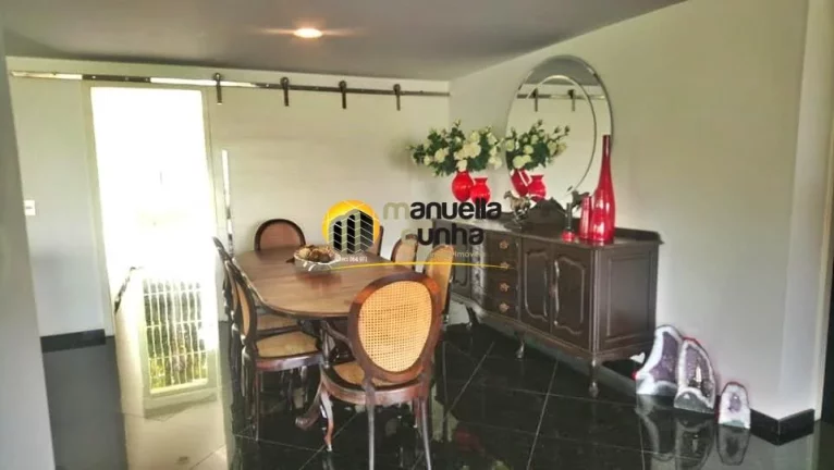 Imagem Magnífica Mansão com Porteira Fechada - Maricá