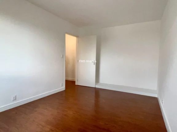 Imagem Três dormitórios para venda de 122m² na Vila Olímpia