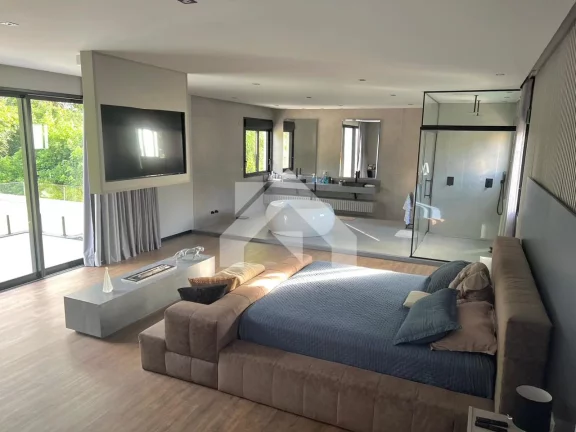 Imagem Casa de Condomínio em Caiapia - Cotia