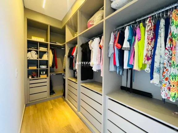 Imagem VENDE-SE ÓTIMA CASA SOBRADO NO CENTRO DE FRANCA