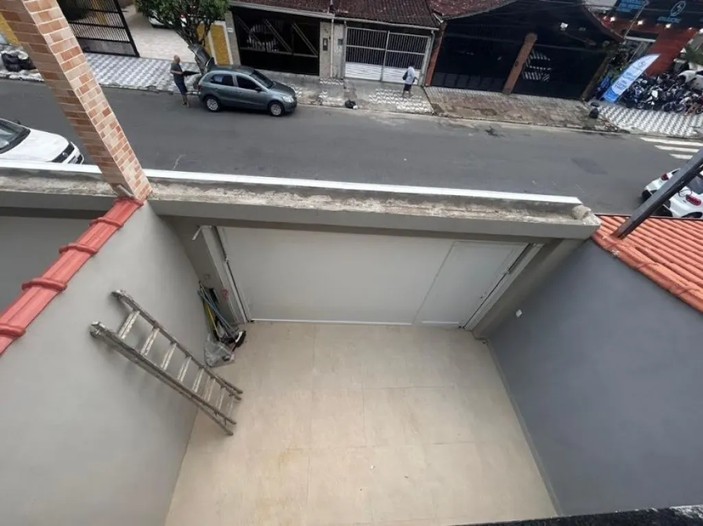 Imagem CASA COM 140,00 m² - CANTO DO FORTE - PRAIA GRANDE SP
