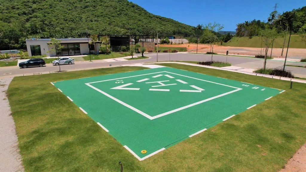 Imagem Loteamento à venda com 300m2 por R$ 750.000,00