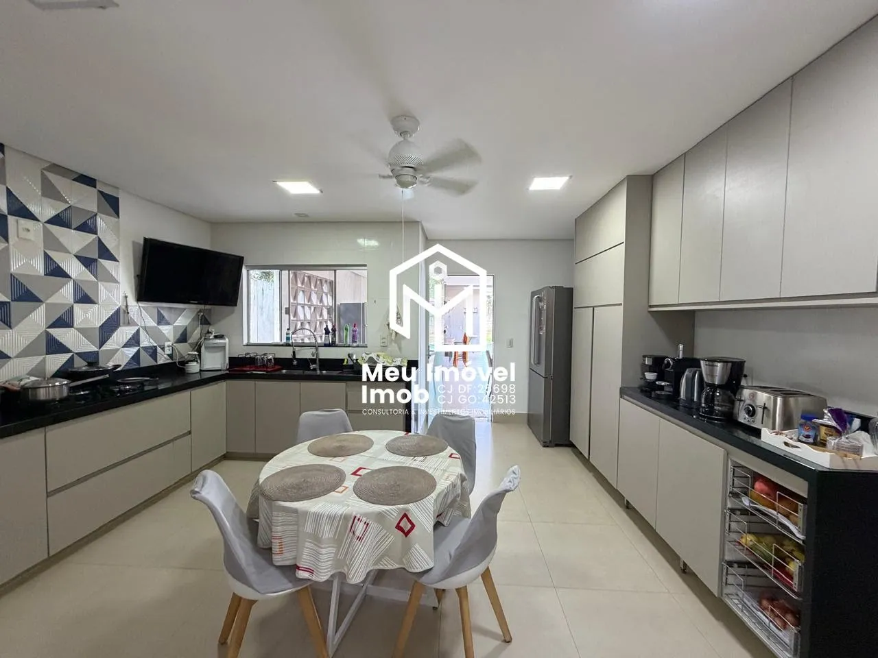 Imagem Cond. Quintas Interlagos Casa 3 Qts 3 Suítes 3 Vagas 385m²