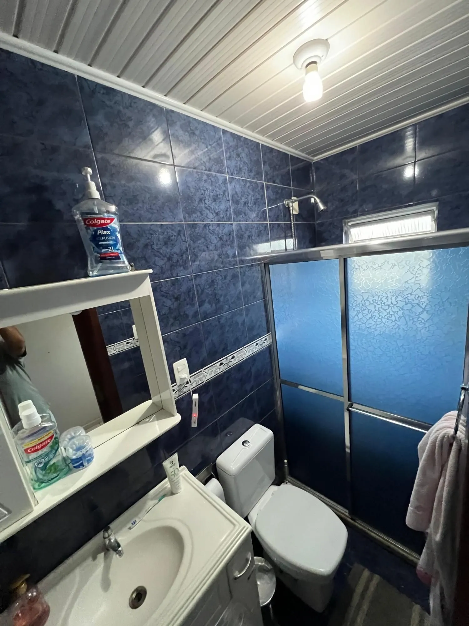 Imagem Casa Residencial Semimobiliada com 2 Suítes e Piscina em Viamão, RS