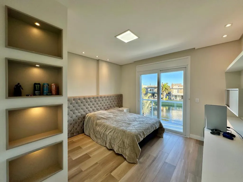 Imagem Casa em Condominio 4 Dormitórios - Bairro Santa Luzia