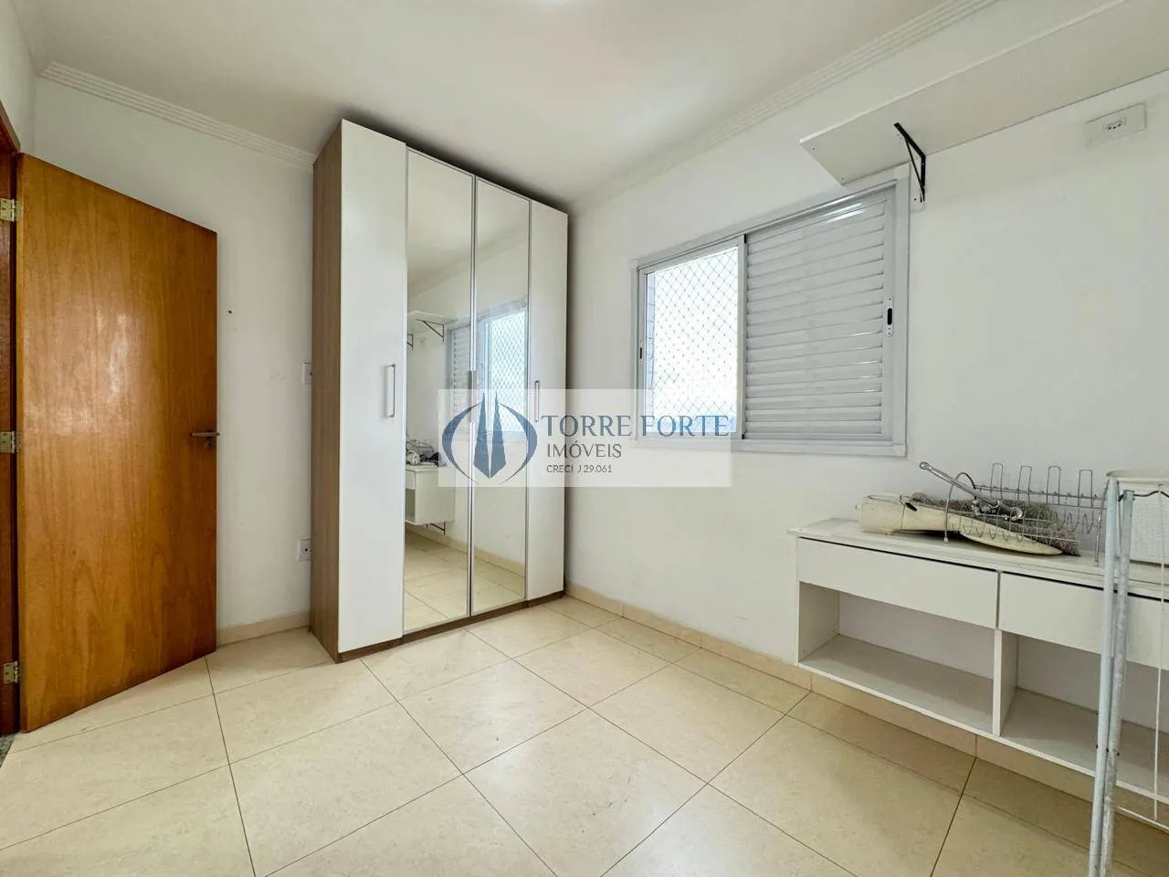 Imagem Lindo Apartamento com 1 dormitorio ,1 vaga na Tupi Praia Grande